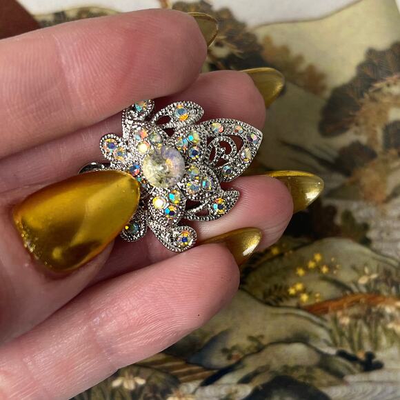 Vintage Silver Art Deco Clip Earrings with AB Stones - Picture 5 of 6